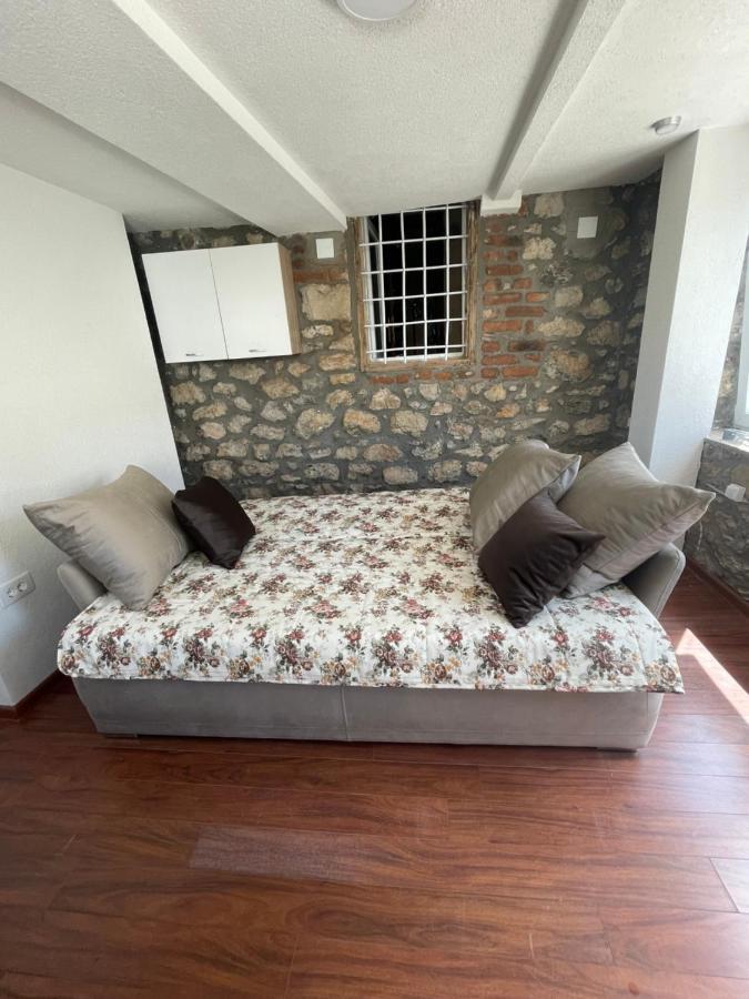 אוהריד Apartments Surban מראה חיצוני תמונה